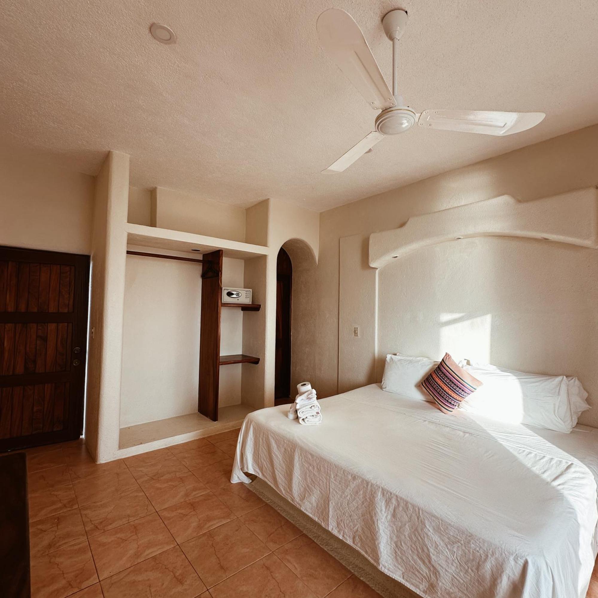Hotel Estrella De Mar シポリテ エクステリア 写真