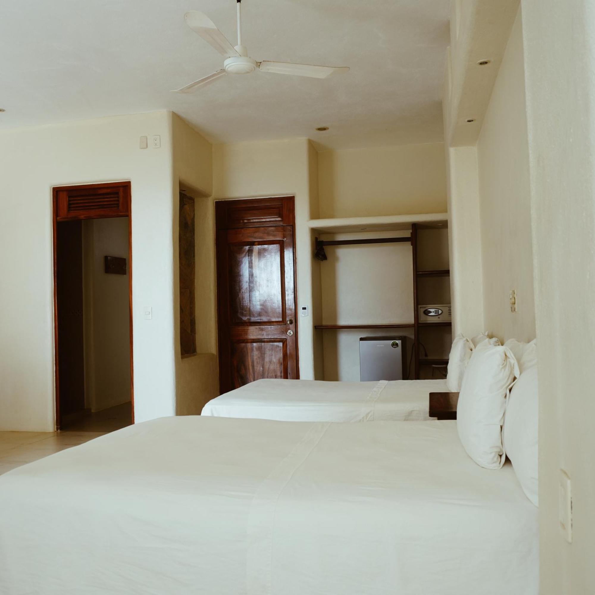 Hotel Estrella De Mar シポリテ エクステリア 写真