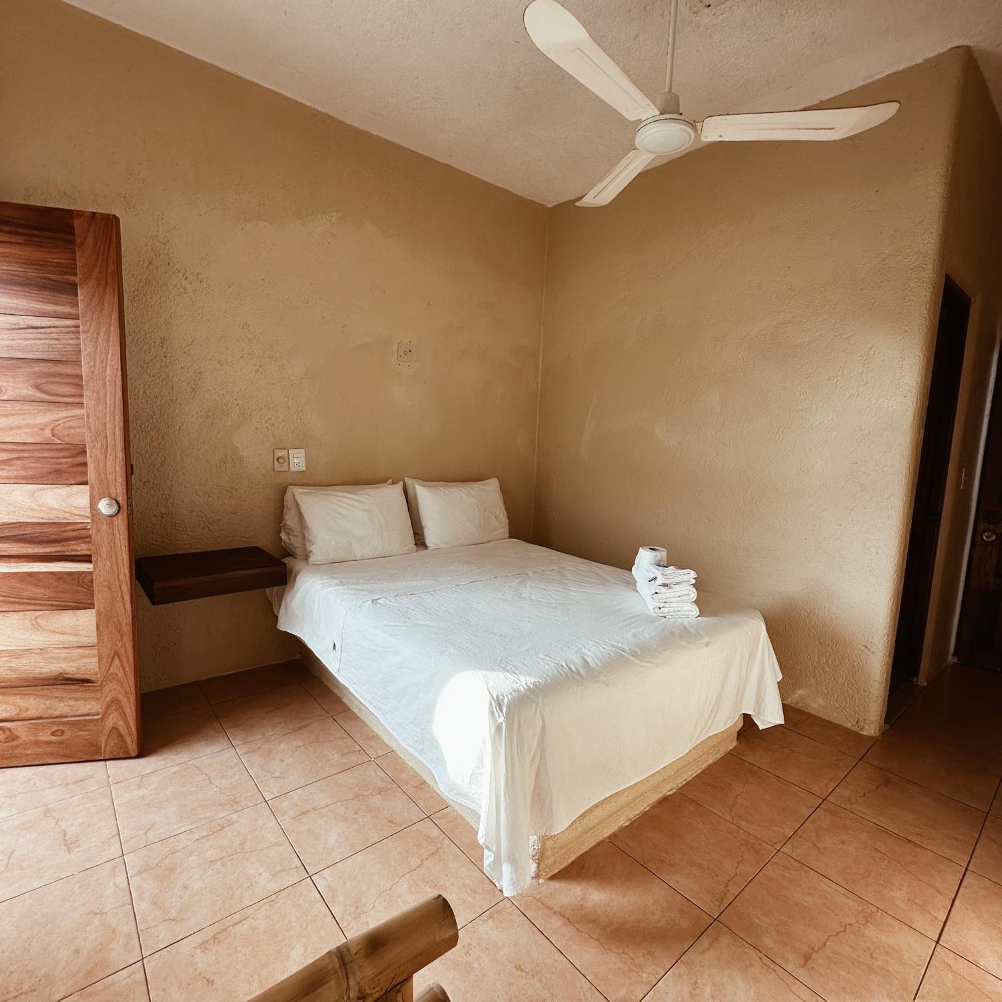 Hotel Estrella De Mar シポリテ エクステリア 写真